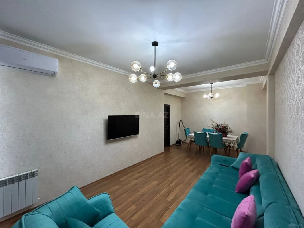 Satılır 2 otaqlı mənzil 79 m²