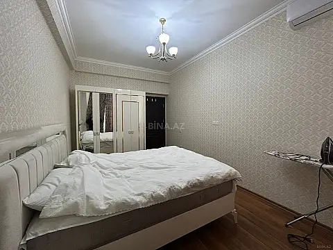 Satılır 2 otaqlı mənzil 79 m²