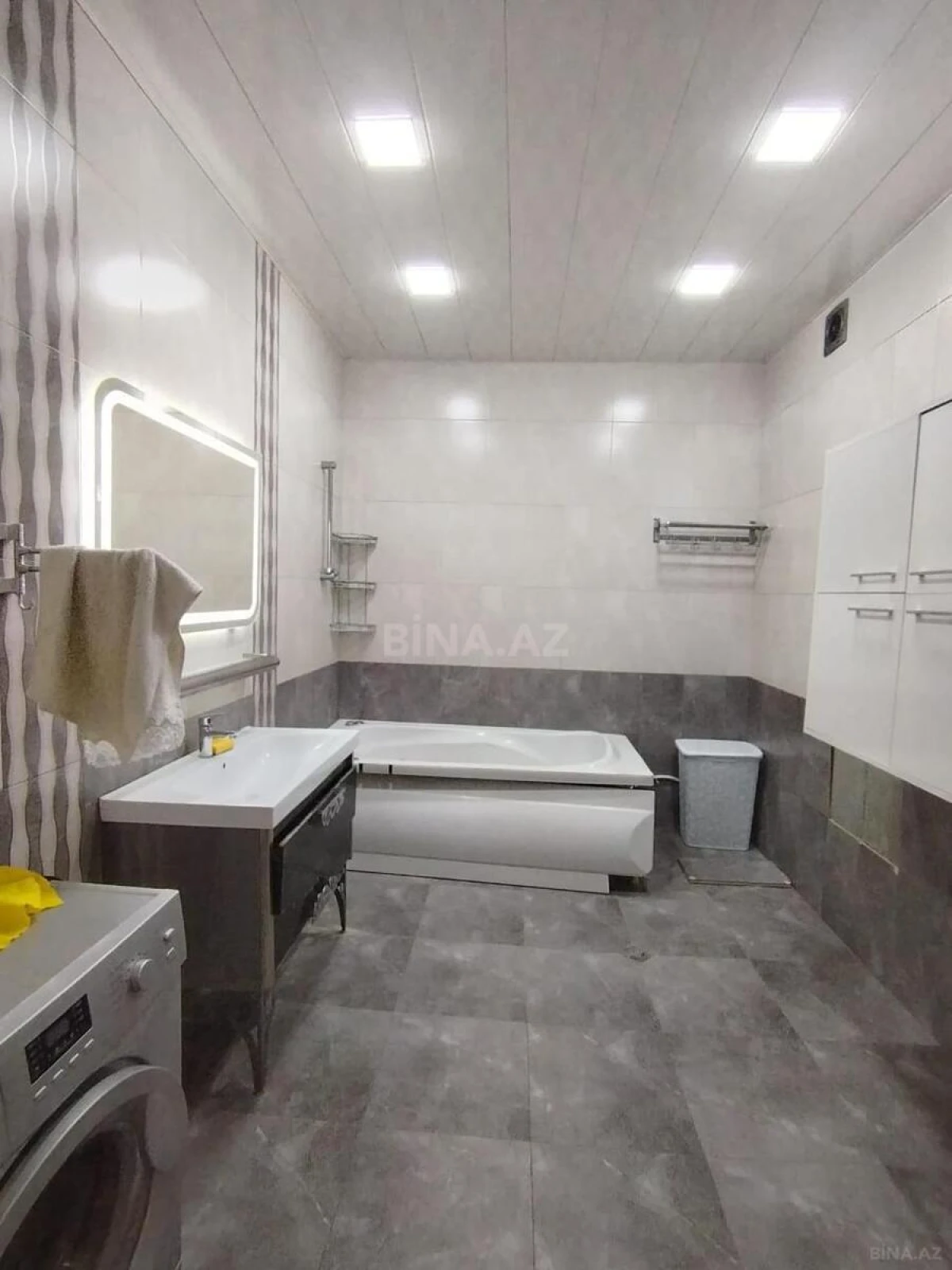 Kirayə verilir 3 otaqlı mənzil 190 m²