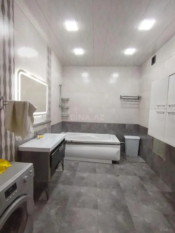 Kirayə verilir 3 otaqlı mənzil 190 m²