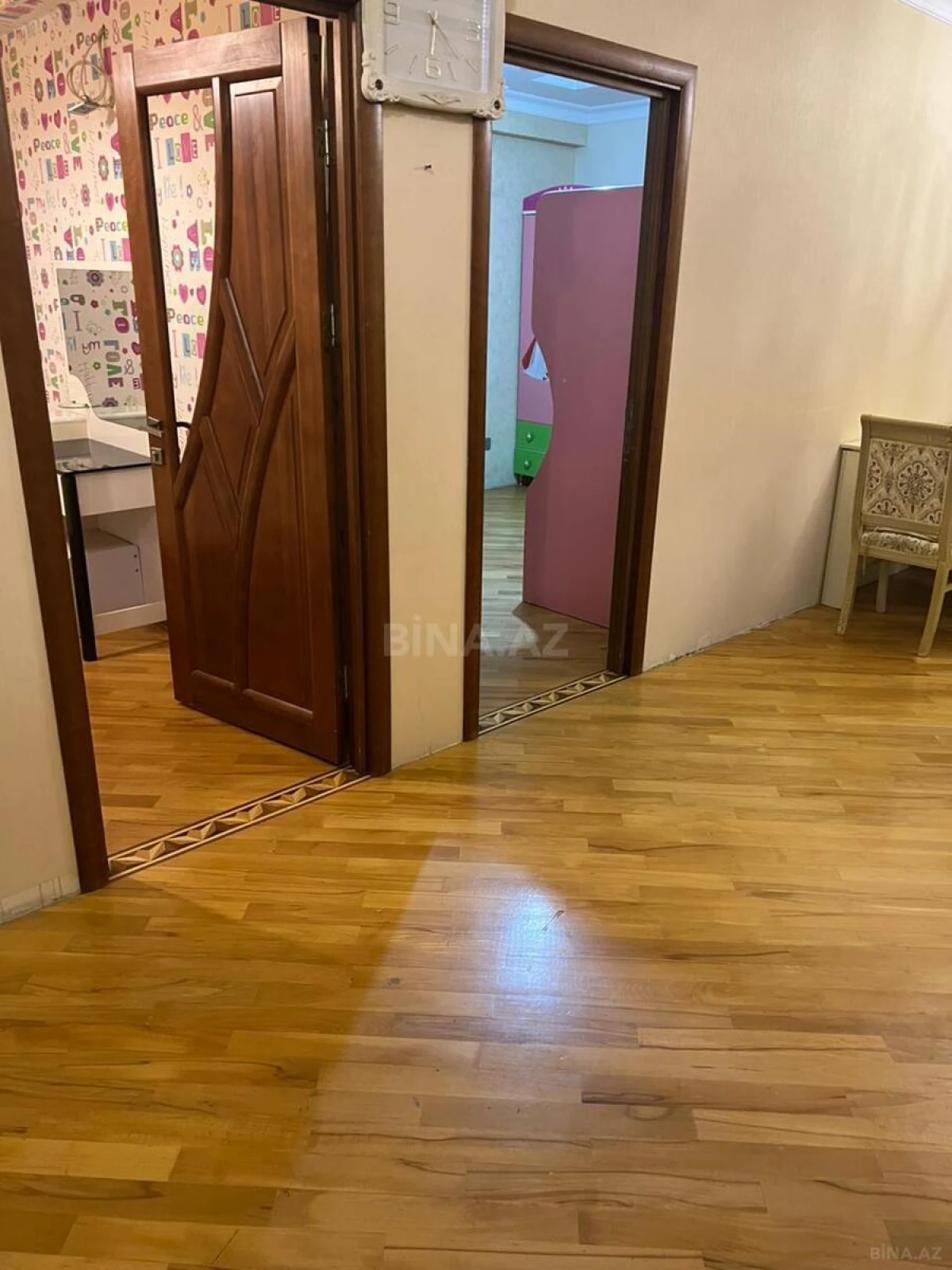 Kirayə verilir 3 otaqlı mənzil 91 m²
