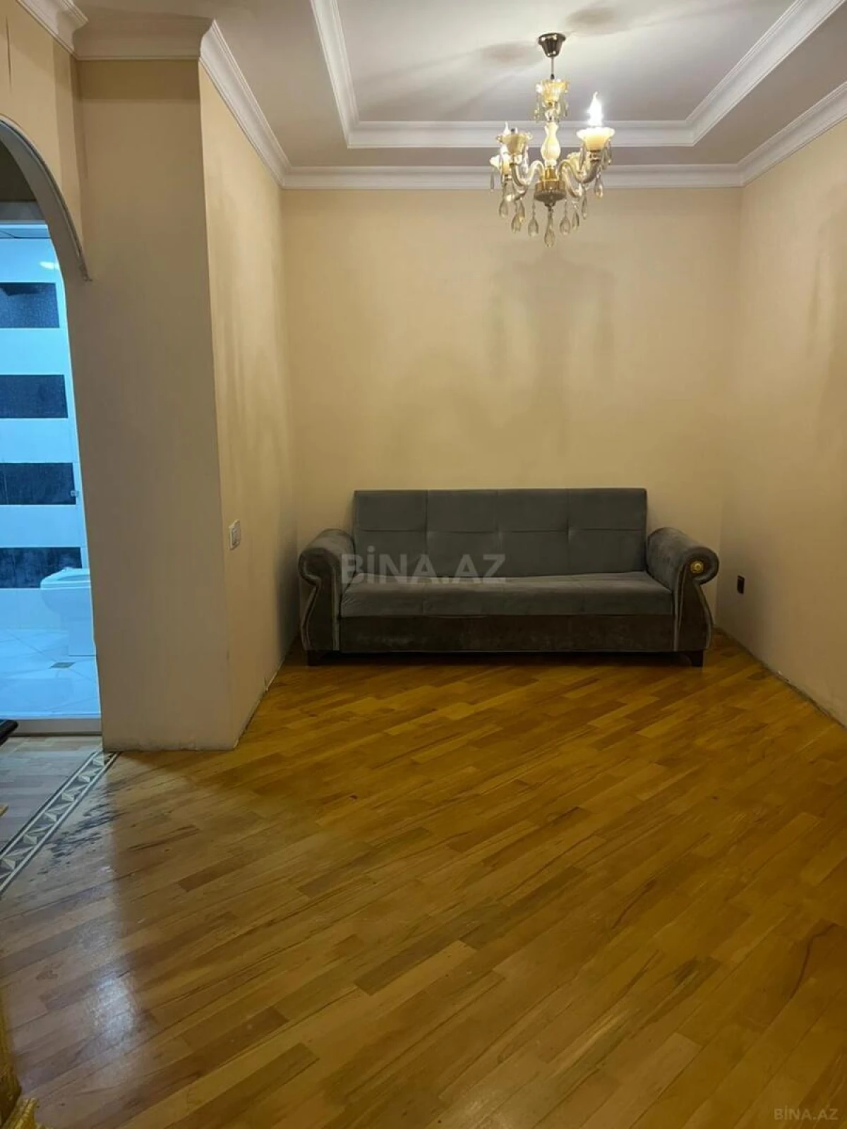 Kirayə verilir 3 otaqlı mənzil 91 m²
