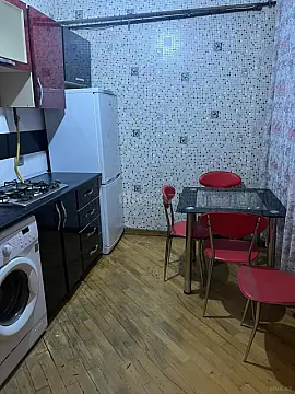 Kirayə verilir 3 otaqlı mənzil 91 m²