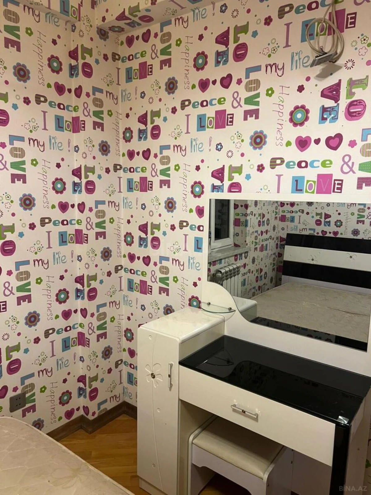 Kirayə verilir 3 otaqlı mənzil 91 m²