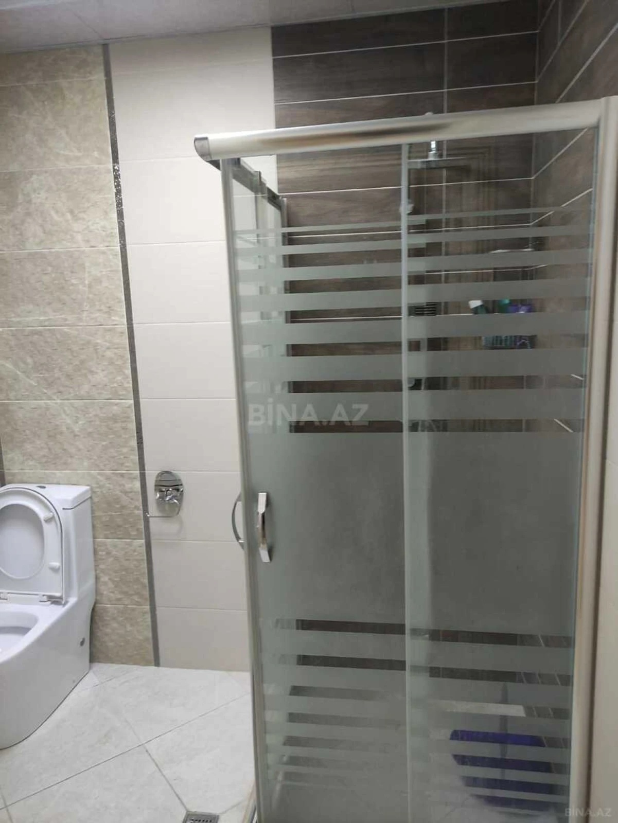 Kirayə verilir 2 otaqlı mənzil 60 m²