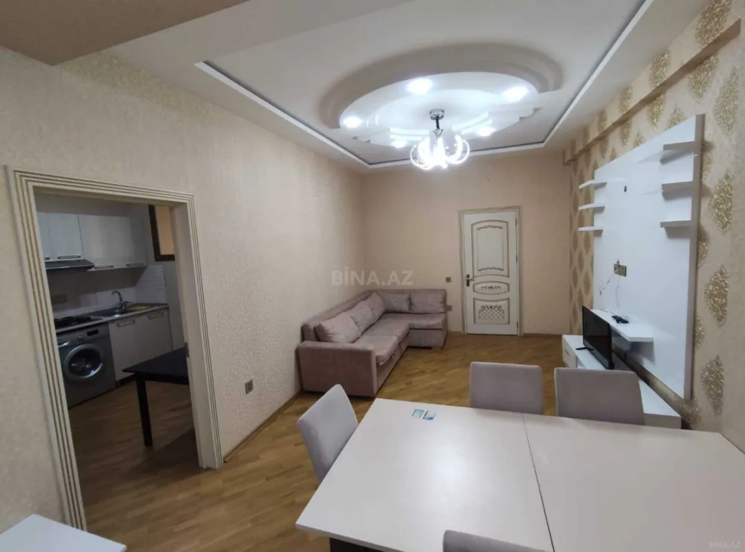 Kirayə verilir 2 otaqlı mənzil 60 m²
