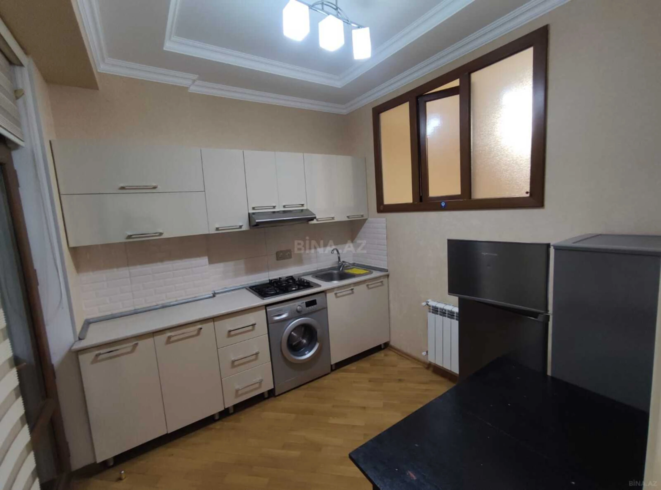 Kirayə verilir 2 otaqlı mənzil 60 m²