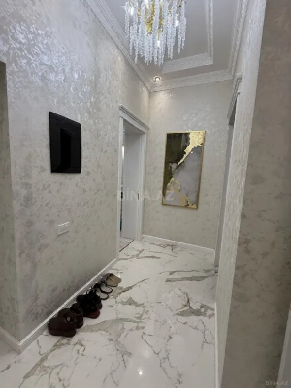 Kirayə verilir 2 otaqlı mənzil 65 m²