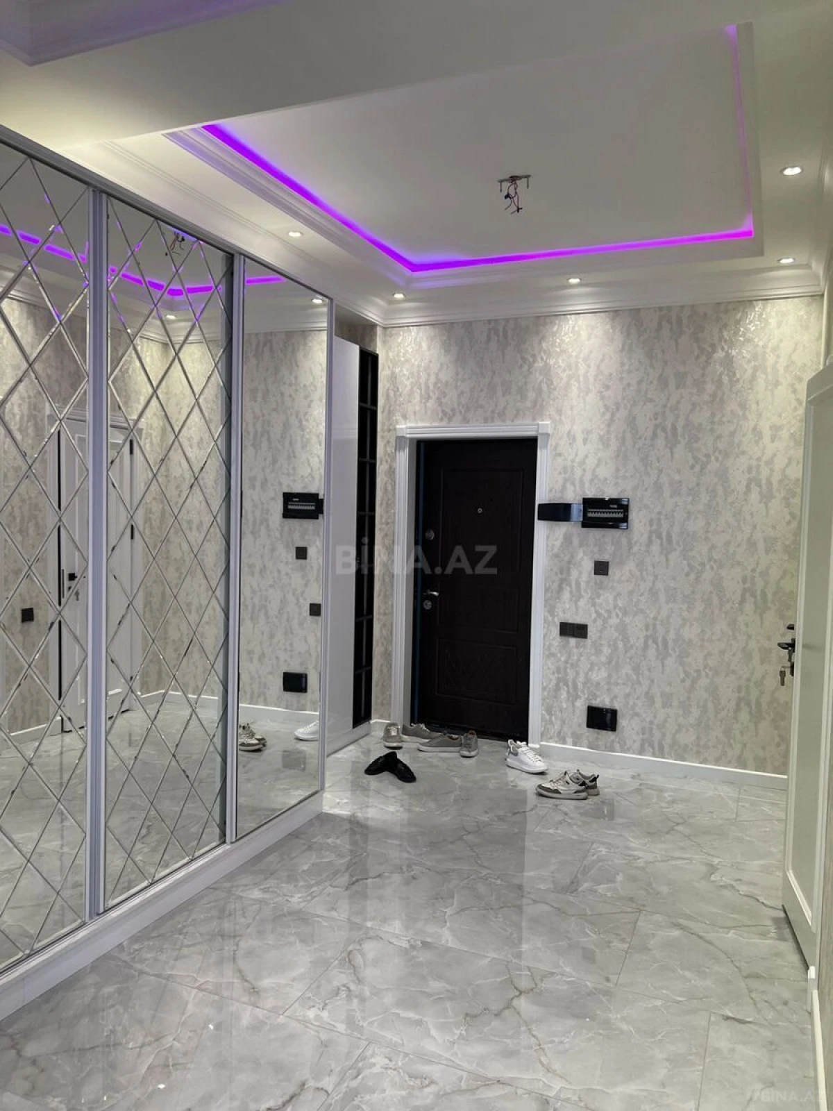 Kirayə verilir 3 otaqlı mənzil 115 m²