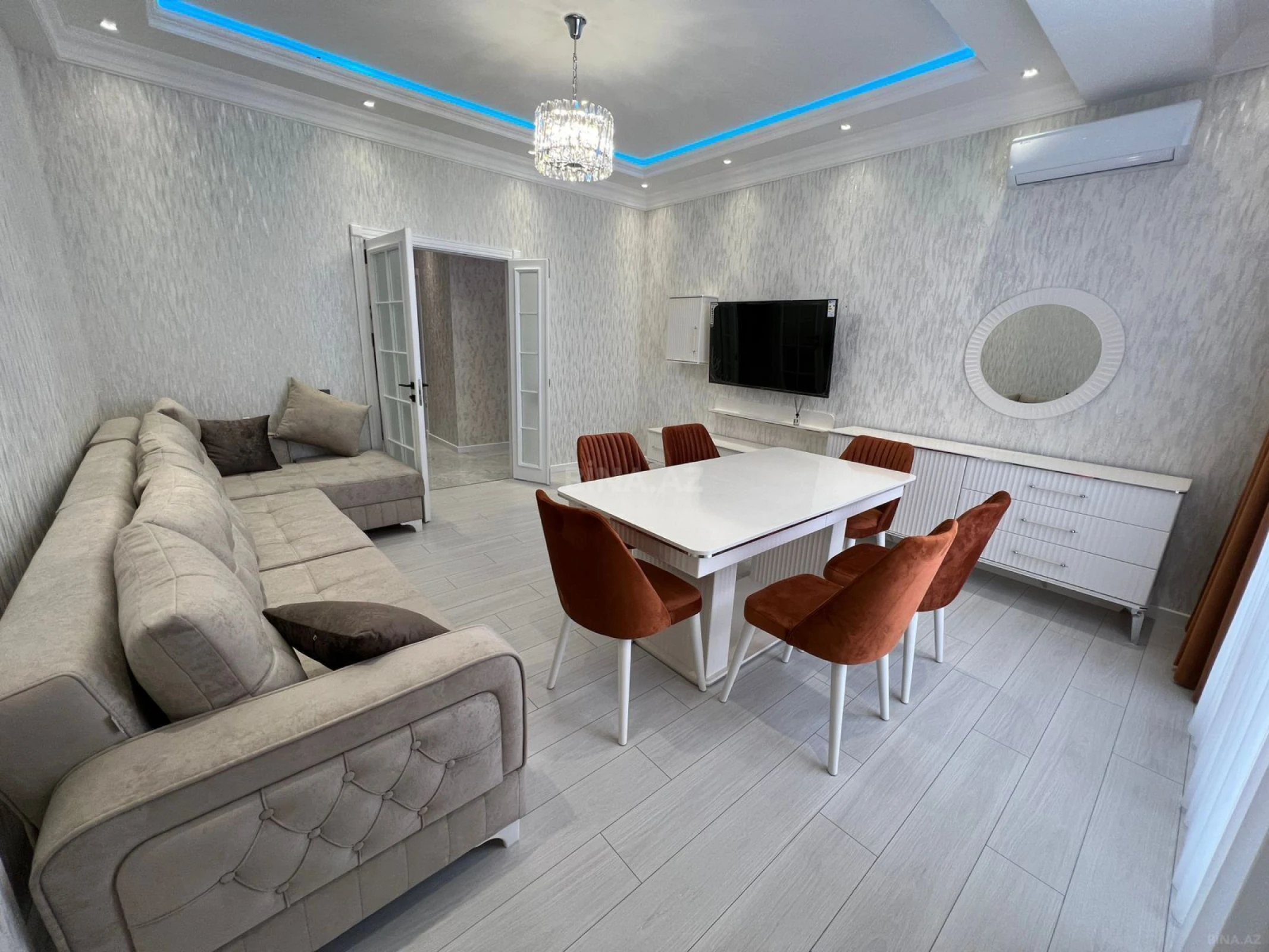 Kirayə verilir 3 otaqlı mənzil 115 m²