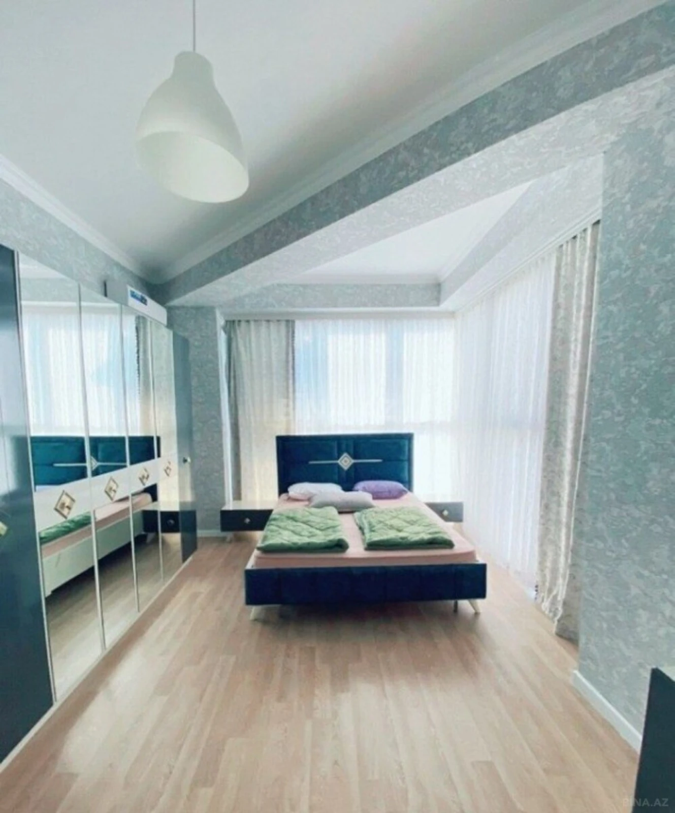 Kirayə verilir 3 otaqlı mənzil 102 m²