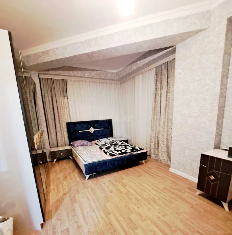 Kirayə verilir 3 otaqlı mənzil 102 m²