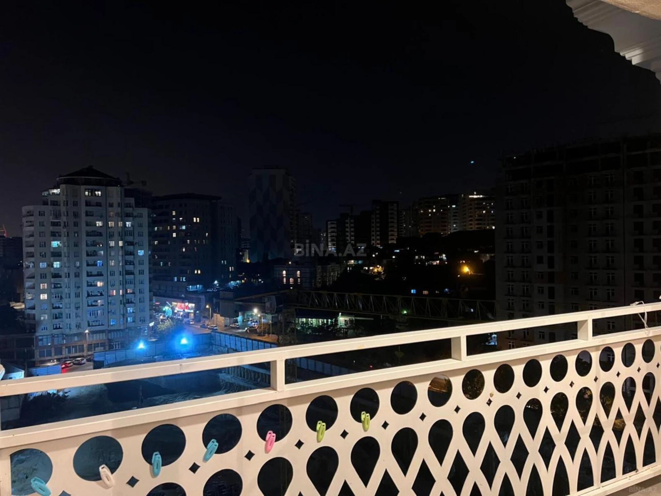 Kirayə verilir 3 otaqlı mənzil 102 m²