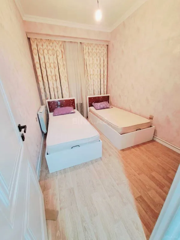 Kirayə verilir 3 otaqlı mənzil 102 m²