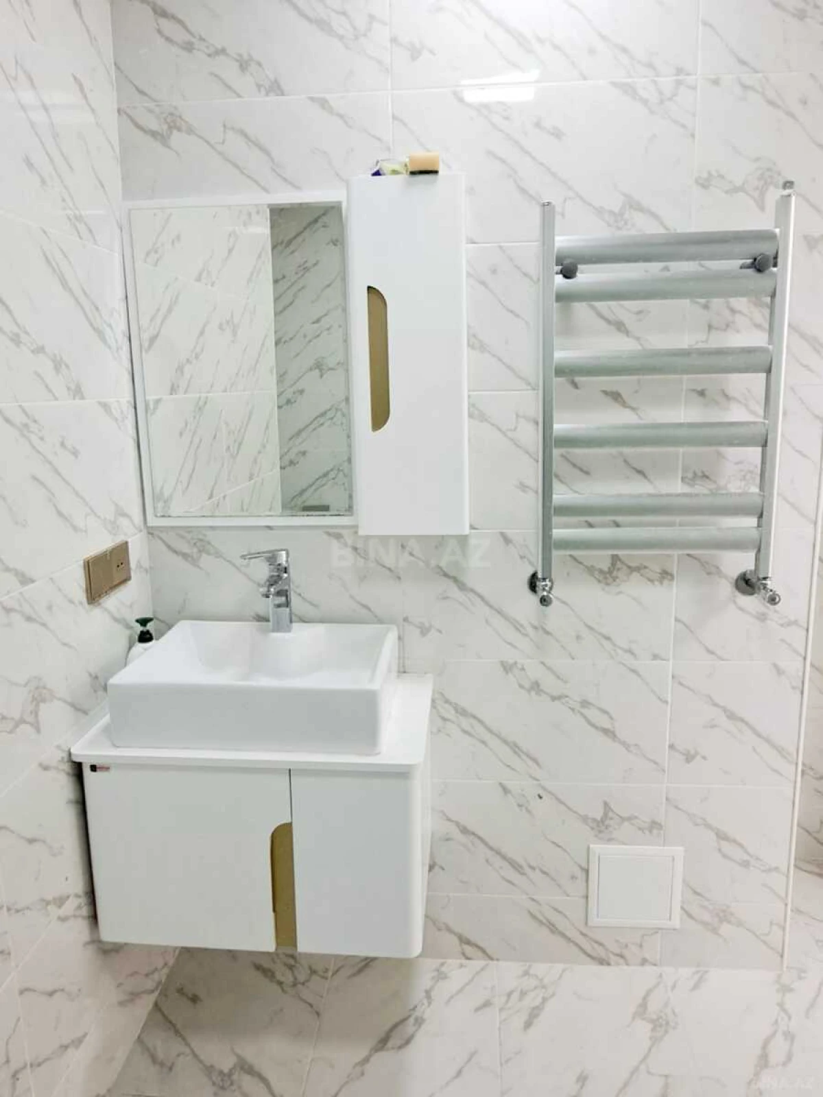 Kirayə verilir 3 otaqlı mənzil 102 m²