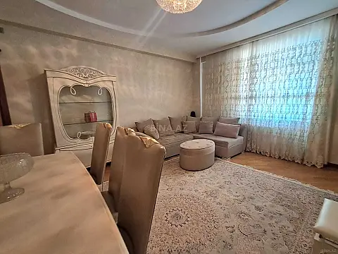 Kirayə verilir 3 otaqlı mənzil 135 m²