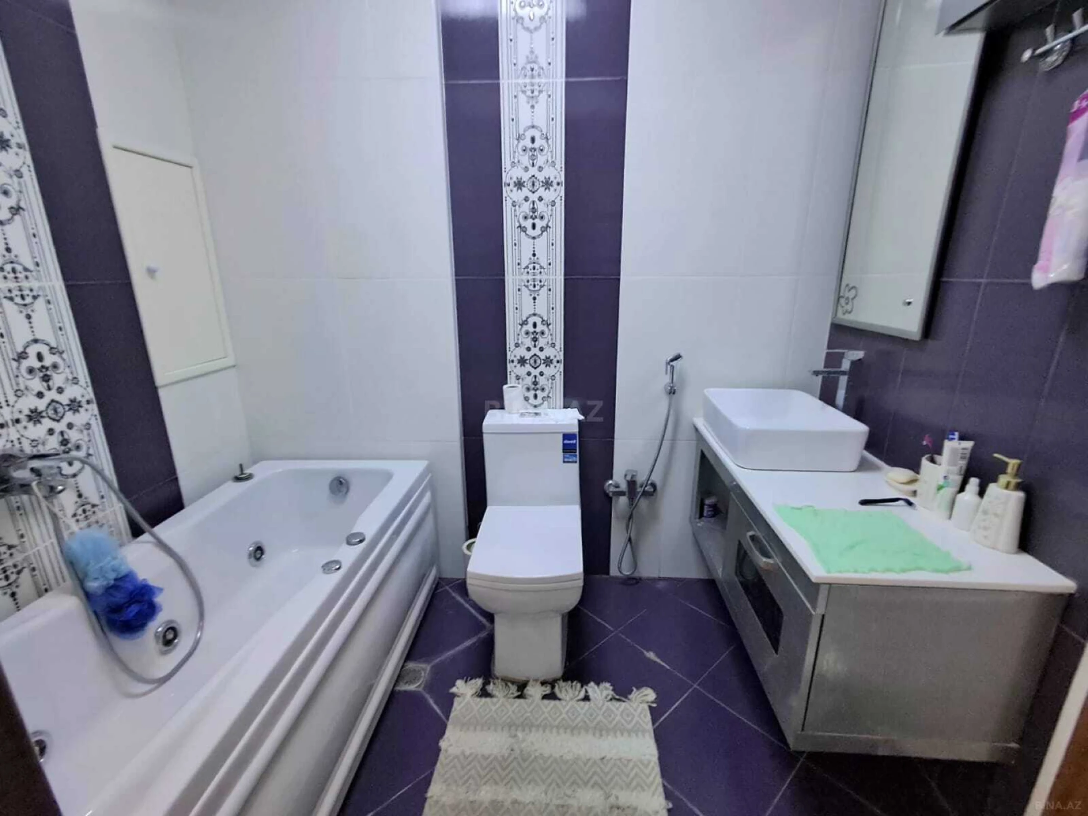 Kirayə verilir 3 otaqlı mənzil 135 m²