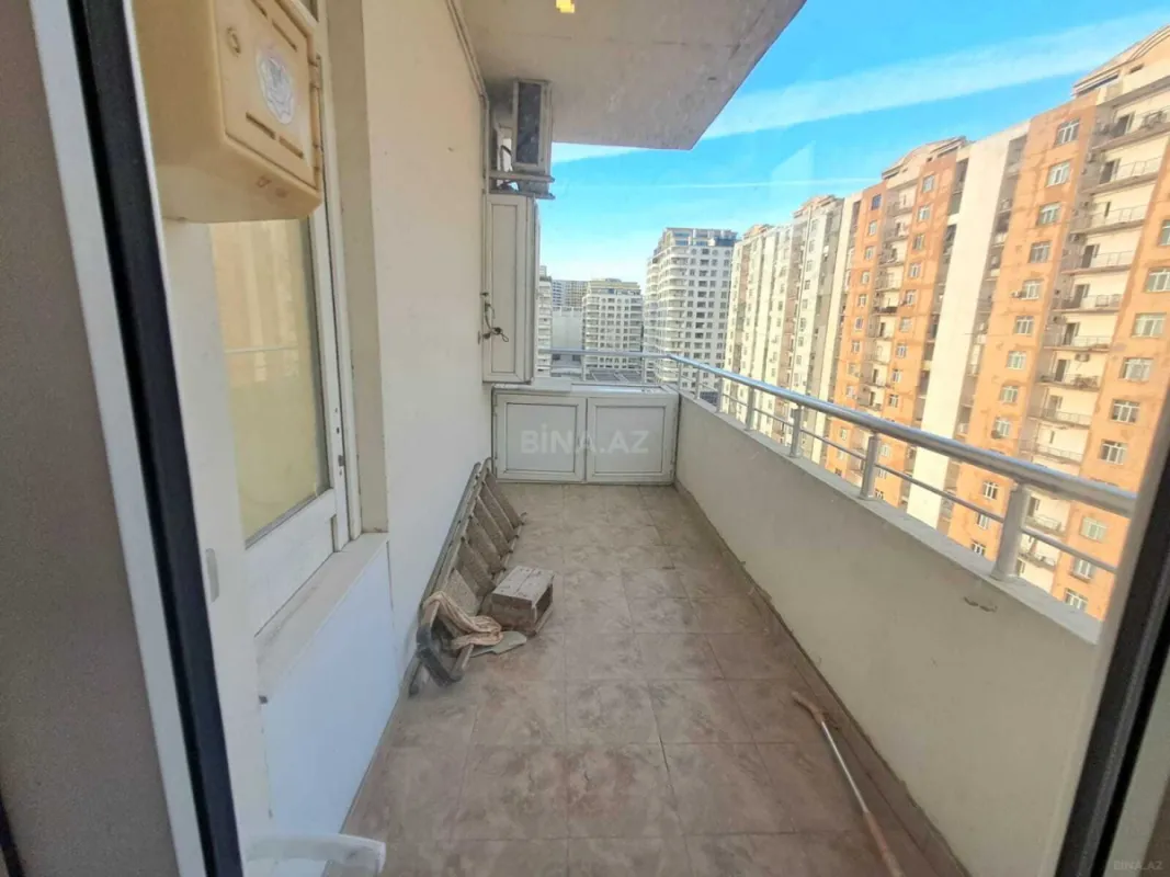 Kirayə verilir 3 otaqlı mənzil 135 m²