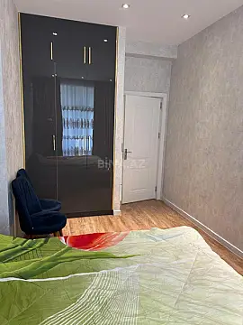 Kirayə verilir 2 otaqlı mənzil 65 m²