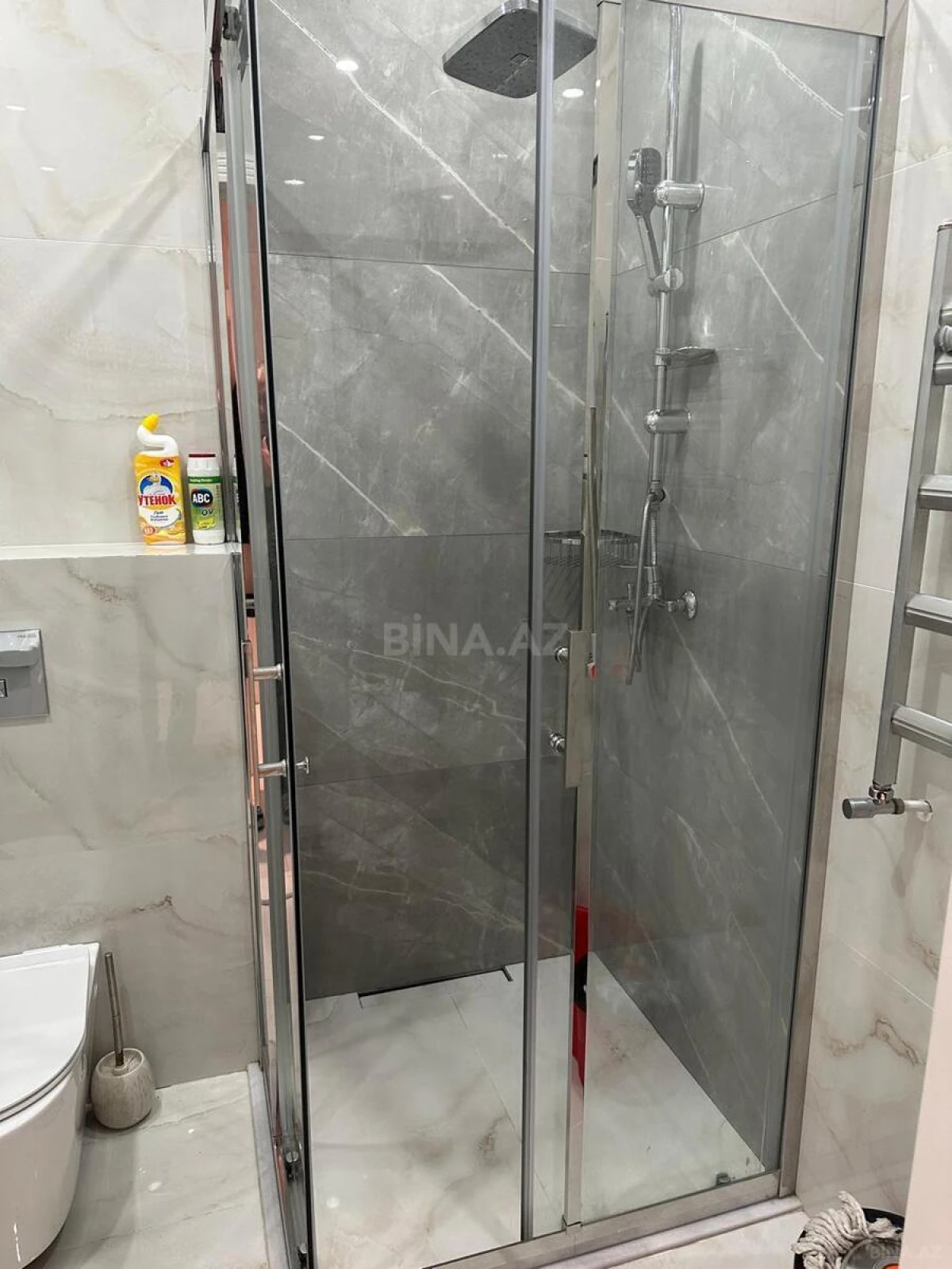 Kirayə verilir 2 otaqlı mənzil 65 m²