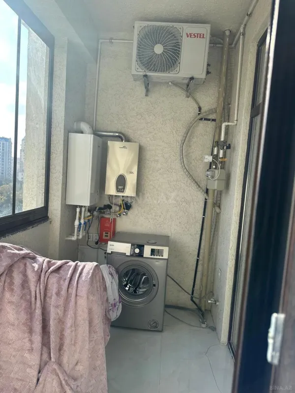 Kirayə verilir 2 otaqlı mənzil 65 m²