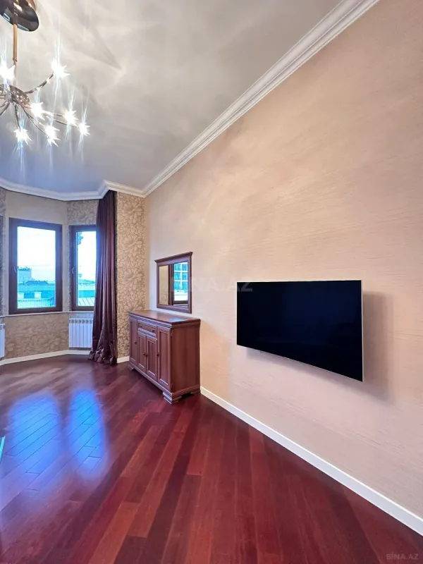 Kirayə verilir 3 otaqlı mənzil 100 m²