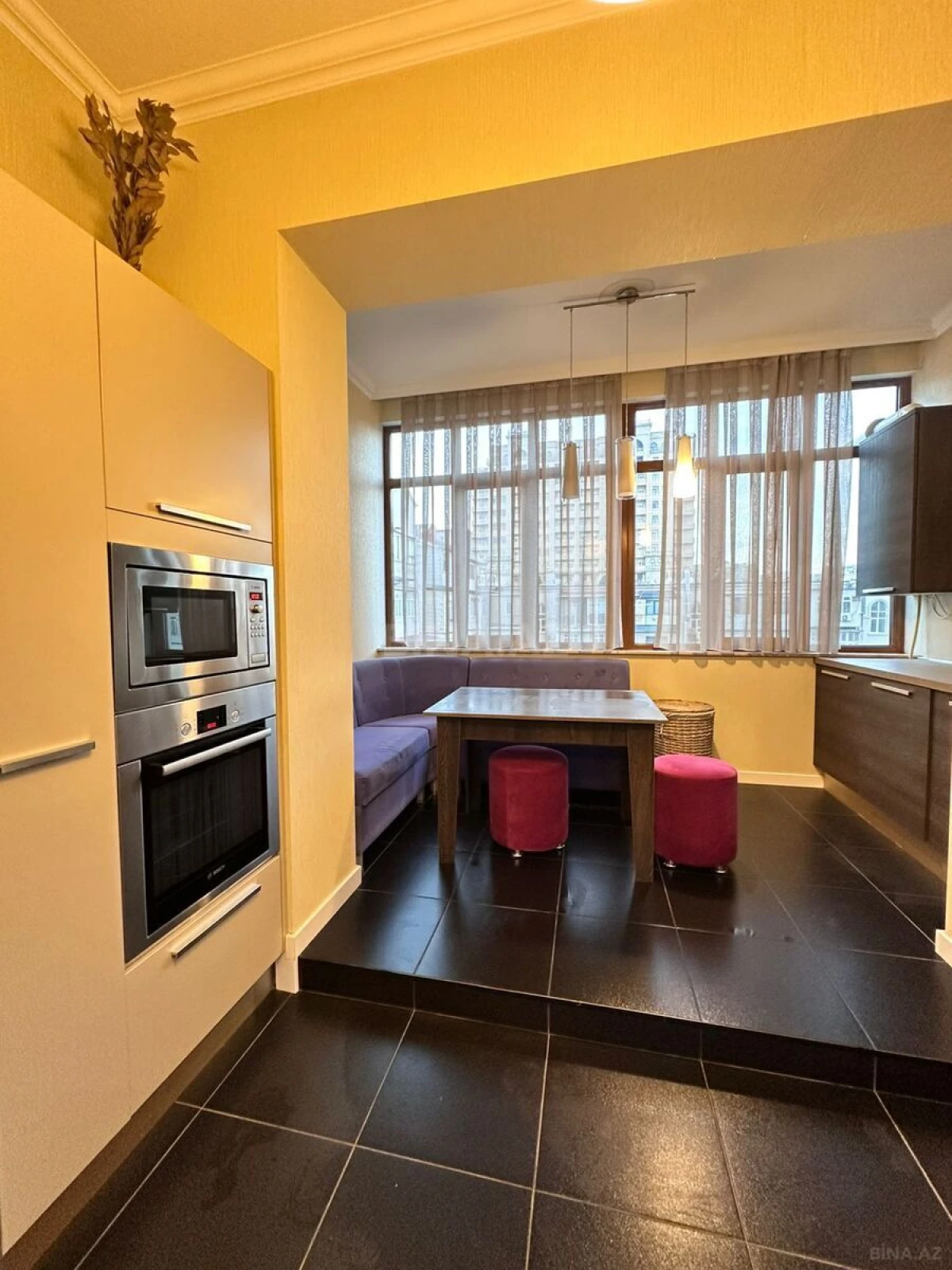 Kirayə verilir 3 otaqlı mənzil 100 m²