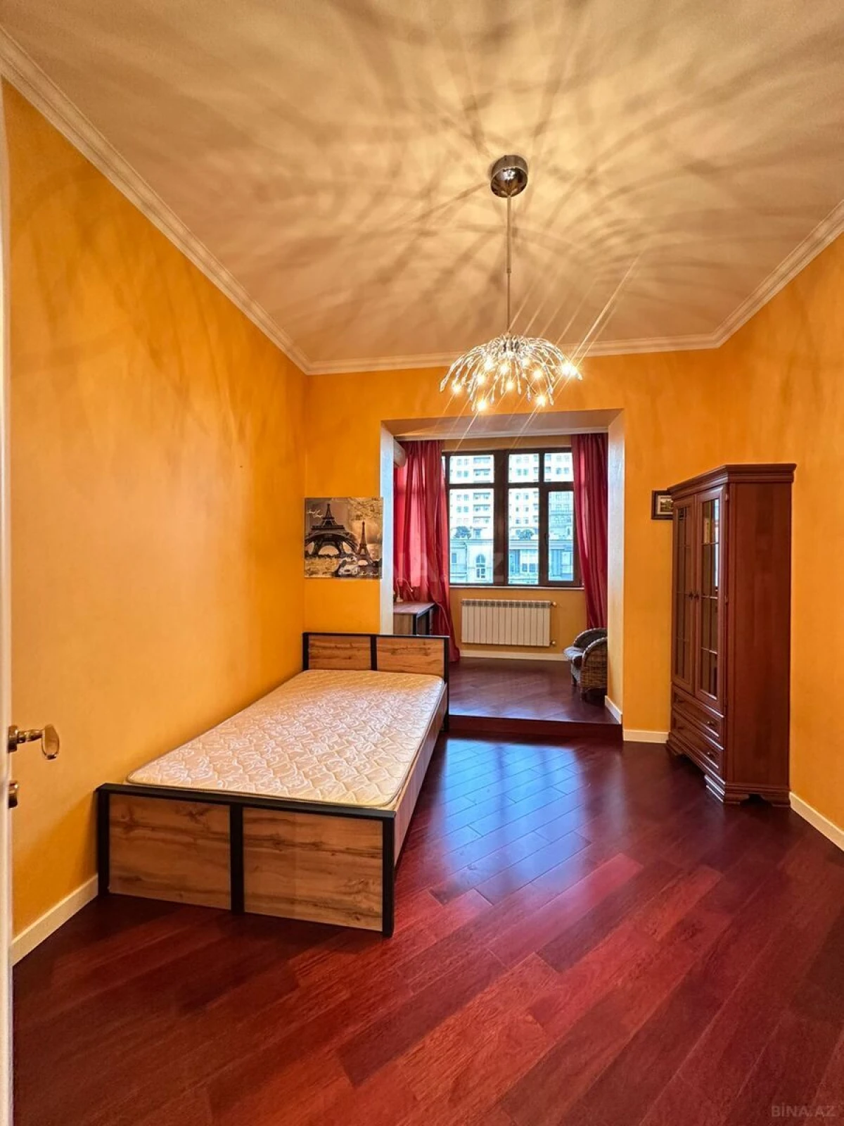 Kirayə verilir 3 otaqlı mənzil 100 m²