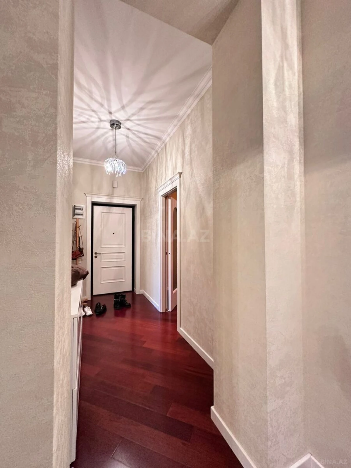 Kirayə verilir 3 otaqlı mənzil 100 m²