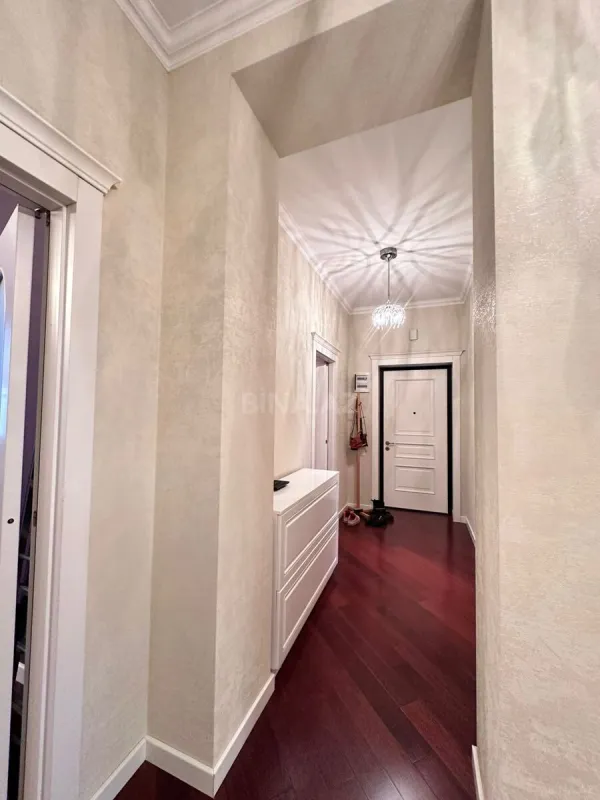 Kirayə verilir 3 otaqlı mənzil 100 m²