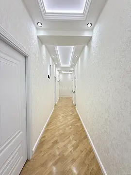 Satılır 3 otaqlı mənzil 102 m²