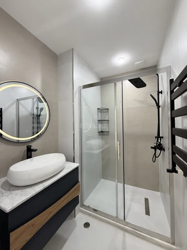 Satılır 3 otaqlı mənzil 102 m²