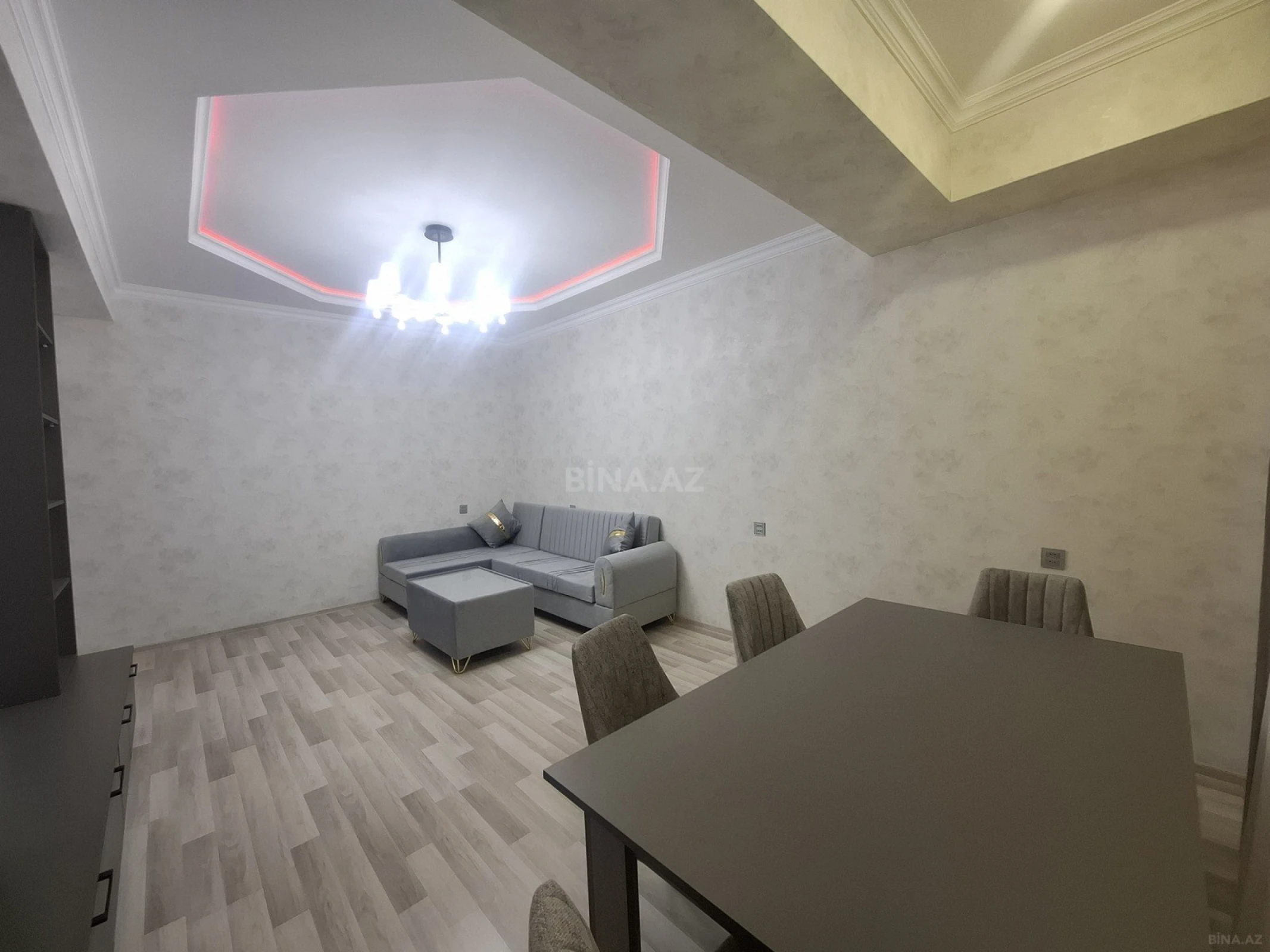 Satılır 2 otaqlı mənzil 57 m²