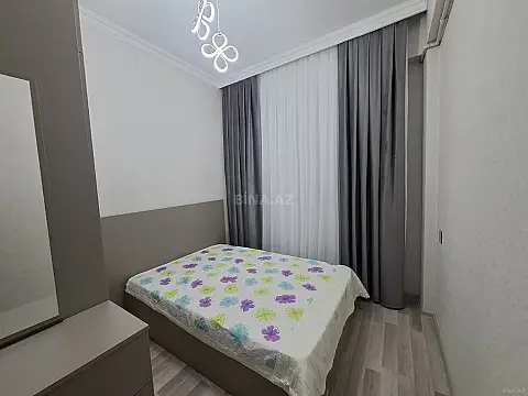 Satılır 2 otaqlı mənzil 57 m²