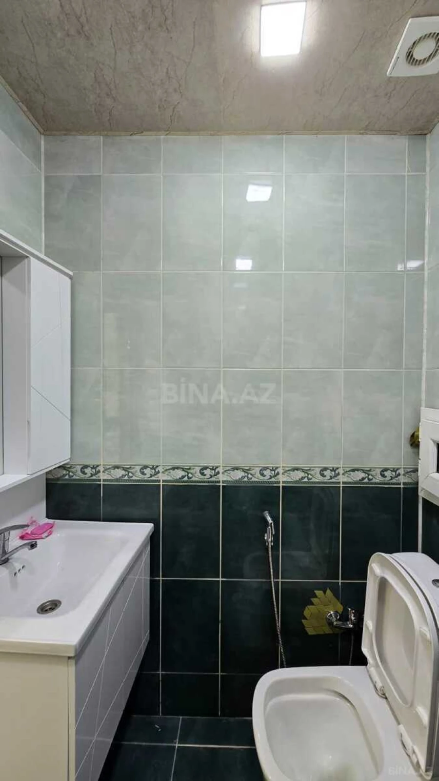 Satılır 2 otaqlı mənzil 55 m²
