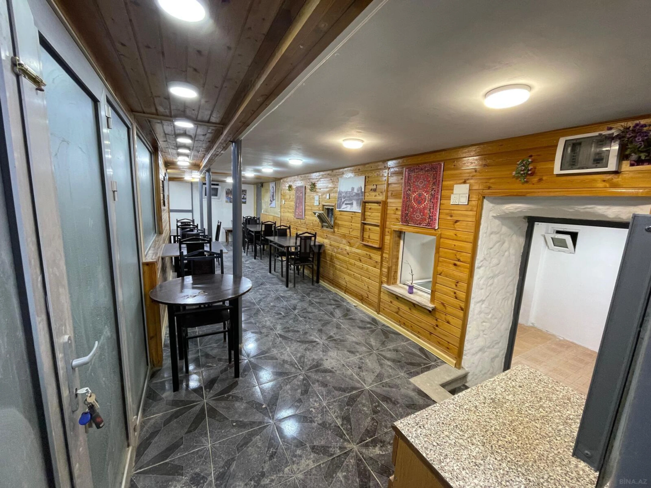 Kirayə verilir obyekt 55 m²