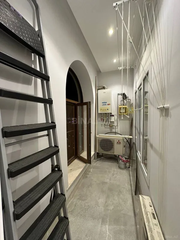 Kirayə verilir 2 otaqlı mənzil 70 m²