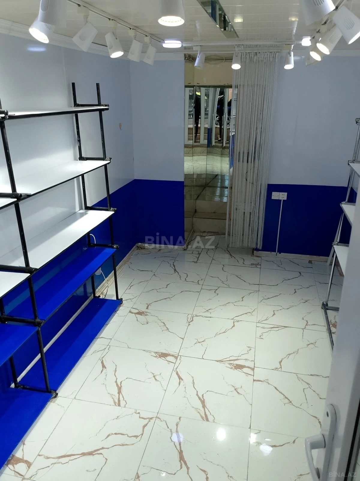 Kirayə verilir obyekt 35 m²