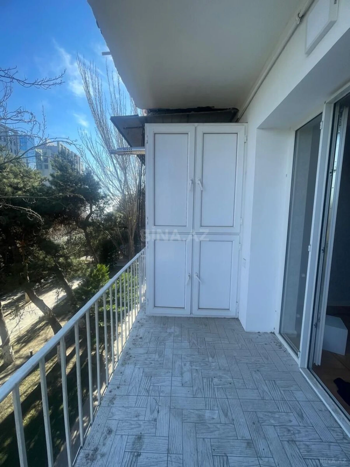 Satılır 3 otaqlı mənzil 78 m²