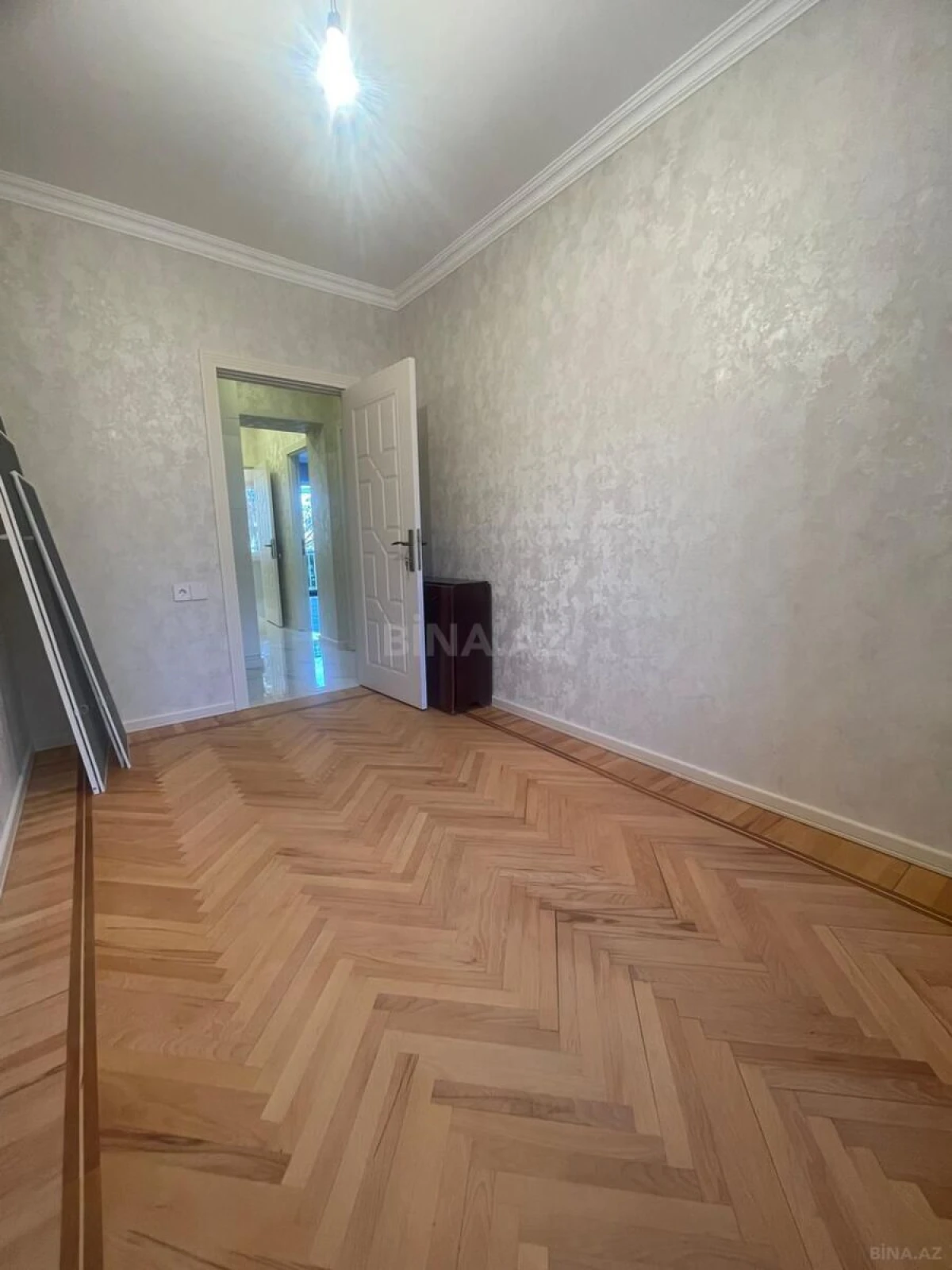 Satılır 3 otaqlı mənzil 78 m²
