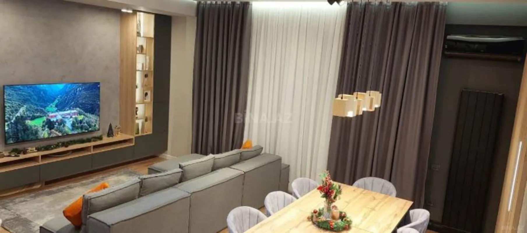 Satılır 3 otaqlı mənzil 130 m²