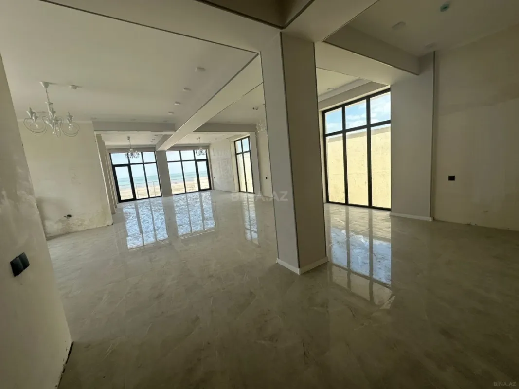 Satılır obyekt 540 m²