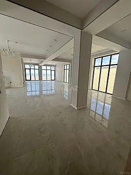 Satılır obyekt 540 m²