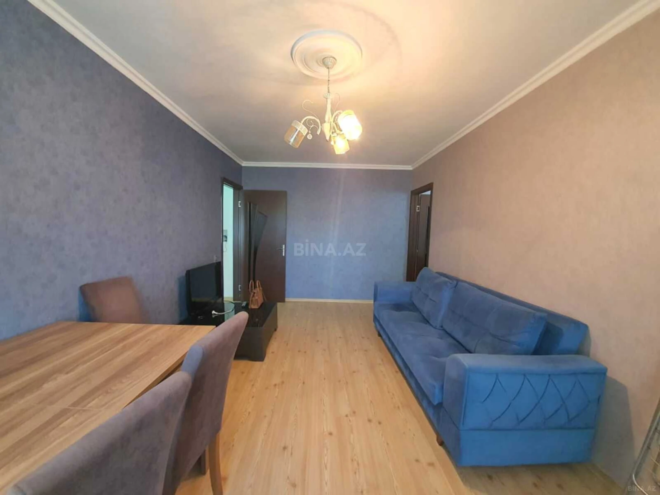 Kirayə verilir 2 otaqlı mənzil 60 m²