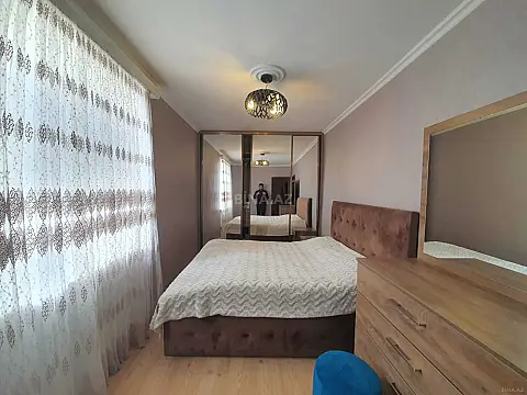 Kirayə verilir 2 otaqlı mənzil 60 m²