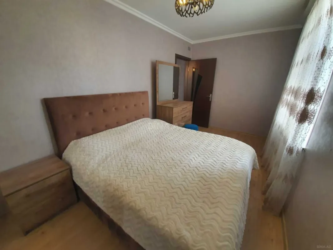 Kirayə verilir 2 otaqlı mənzil 60 m²