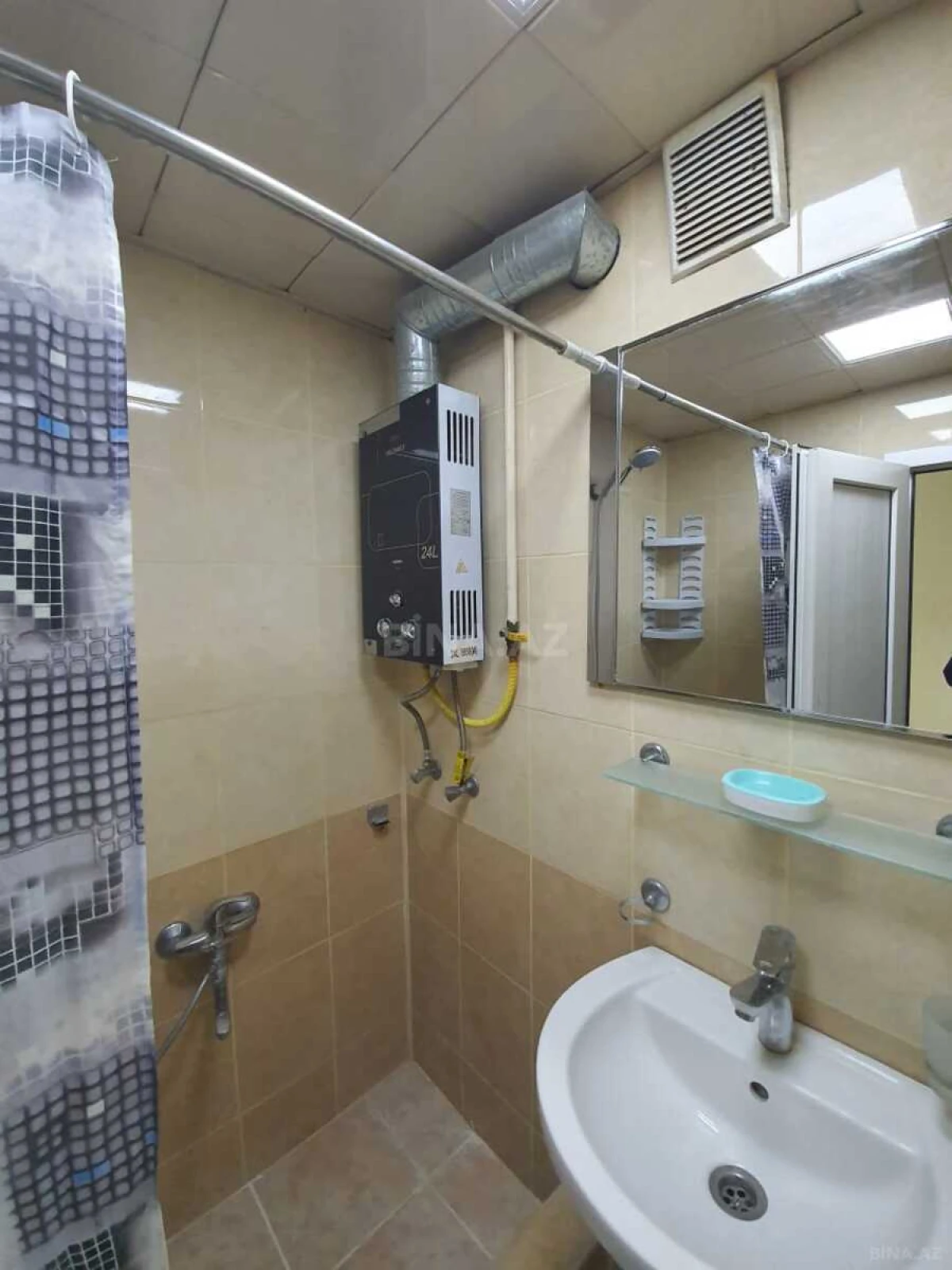 Kirayə verilir 2 otaqlı mənzil 60 m²