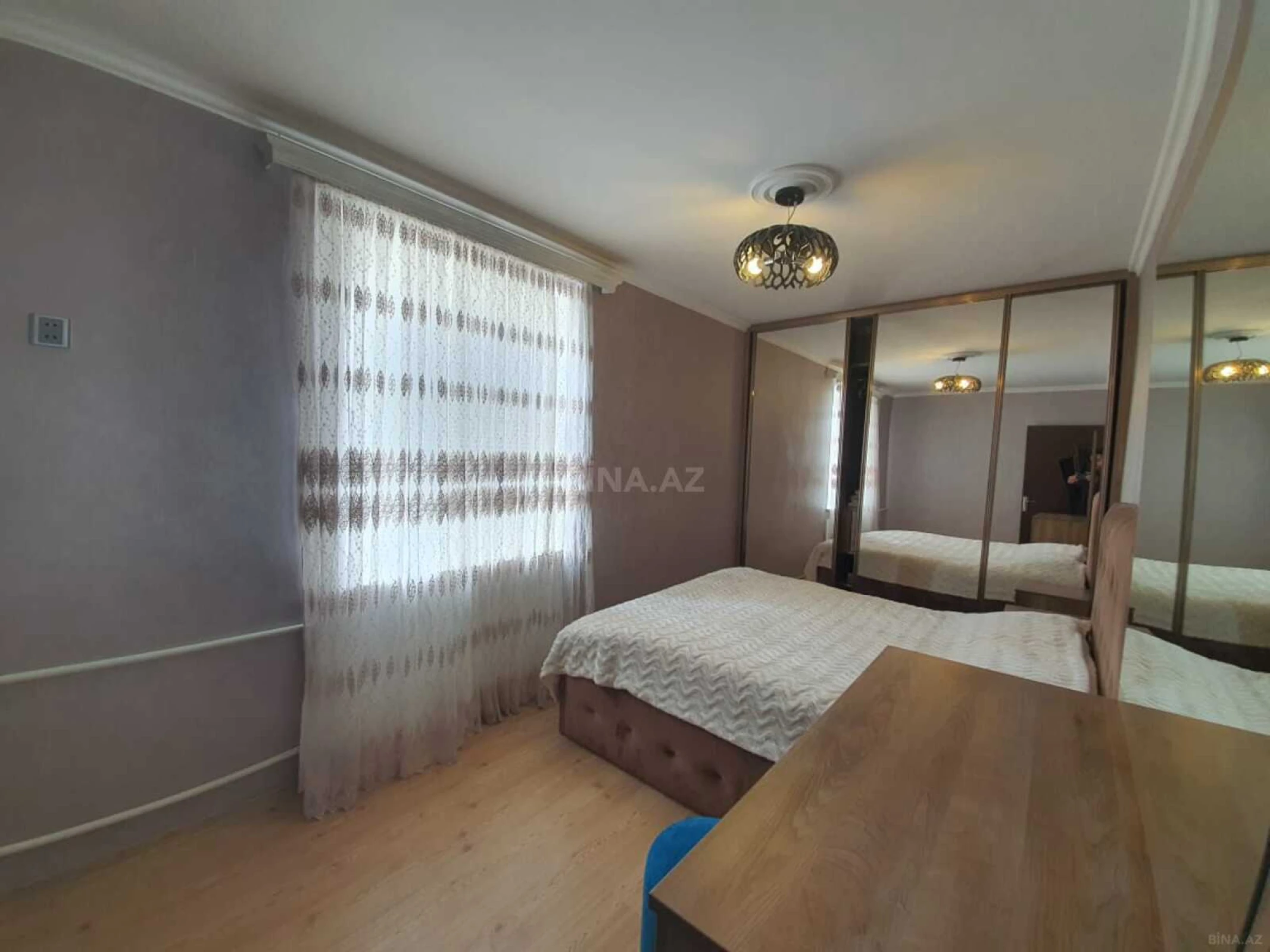 Kirayə verilir 2 otaqlı mənzil 60 m²