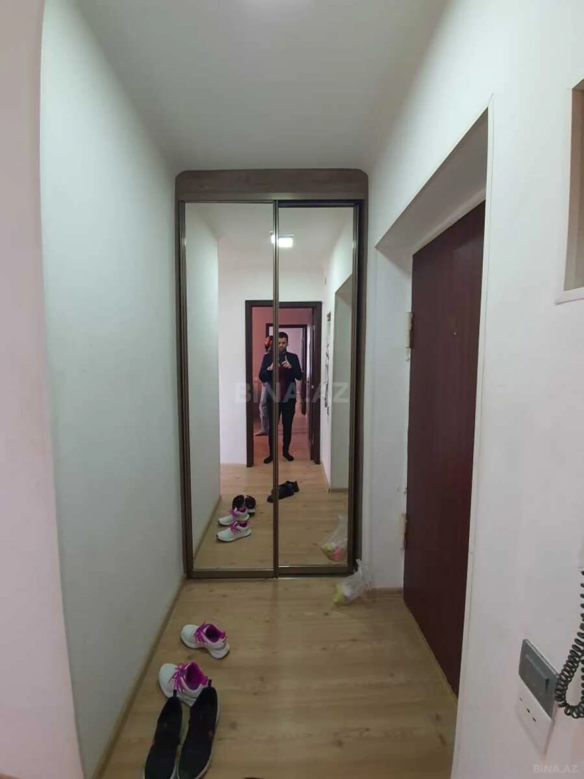 Kirayə verilir 2 otaqlı mənzil 60 m²