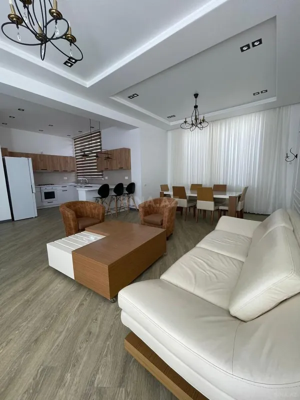 Satılır 4 otaqlı həyət evi 150 m²